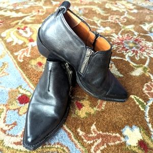 Frye Sacha Moto 8.5 Black